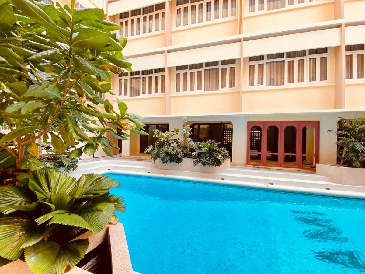 Miami Hotel Bangkok - Sha Plus Ngoại thất bức ảnh